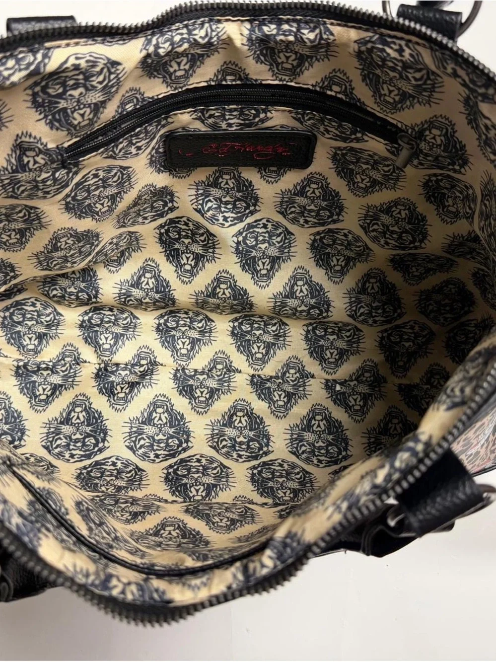 Ed Hardy Black & Leopard Skull-Print Shoulder Bag